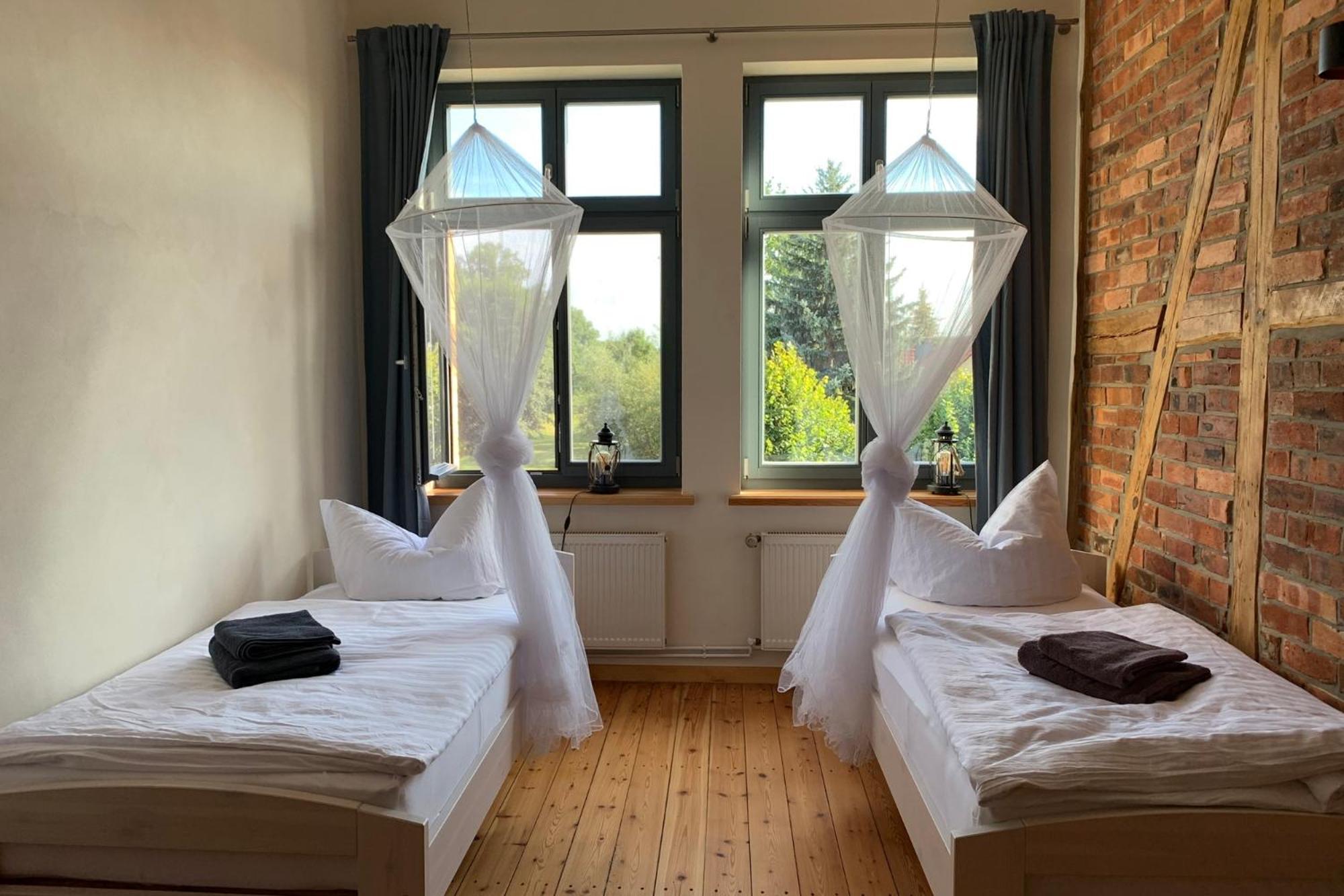 Alter Gasthof Missen Vetschau Bagian luar foto