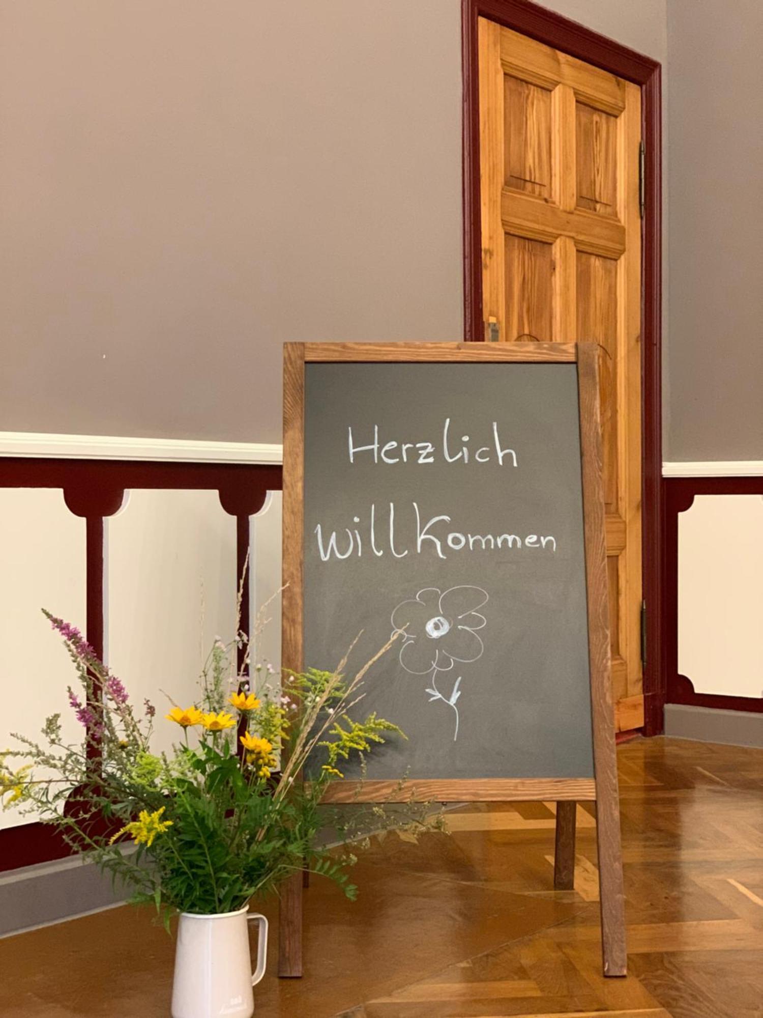 Alter Gasthof Missen Vetschau Bagian luar foto