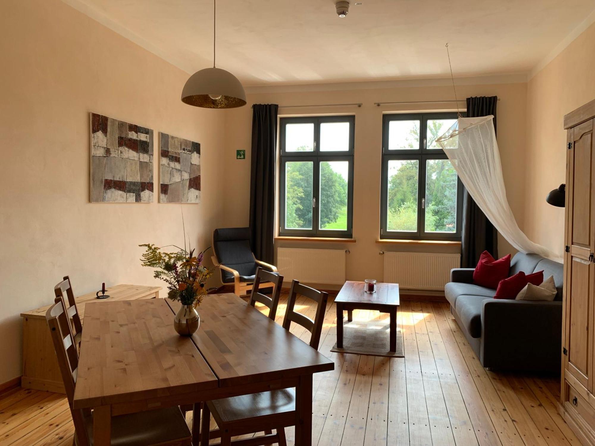 Alter Gasthof Missen Vetschau Bagian luar foto